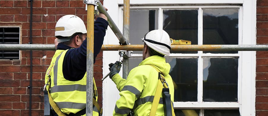 scaffolding southampton - domestic scaffolding hire service